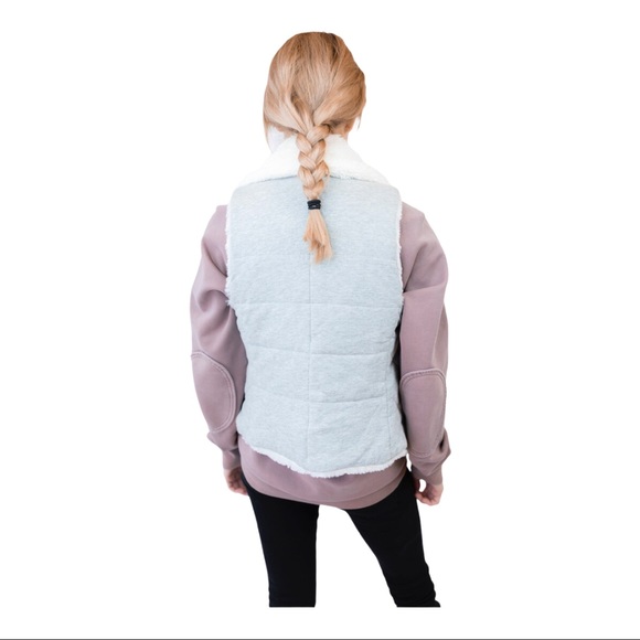 Armani Exchange Vest Size S - Picture 7 of 9